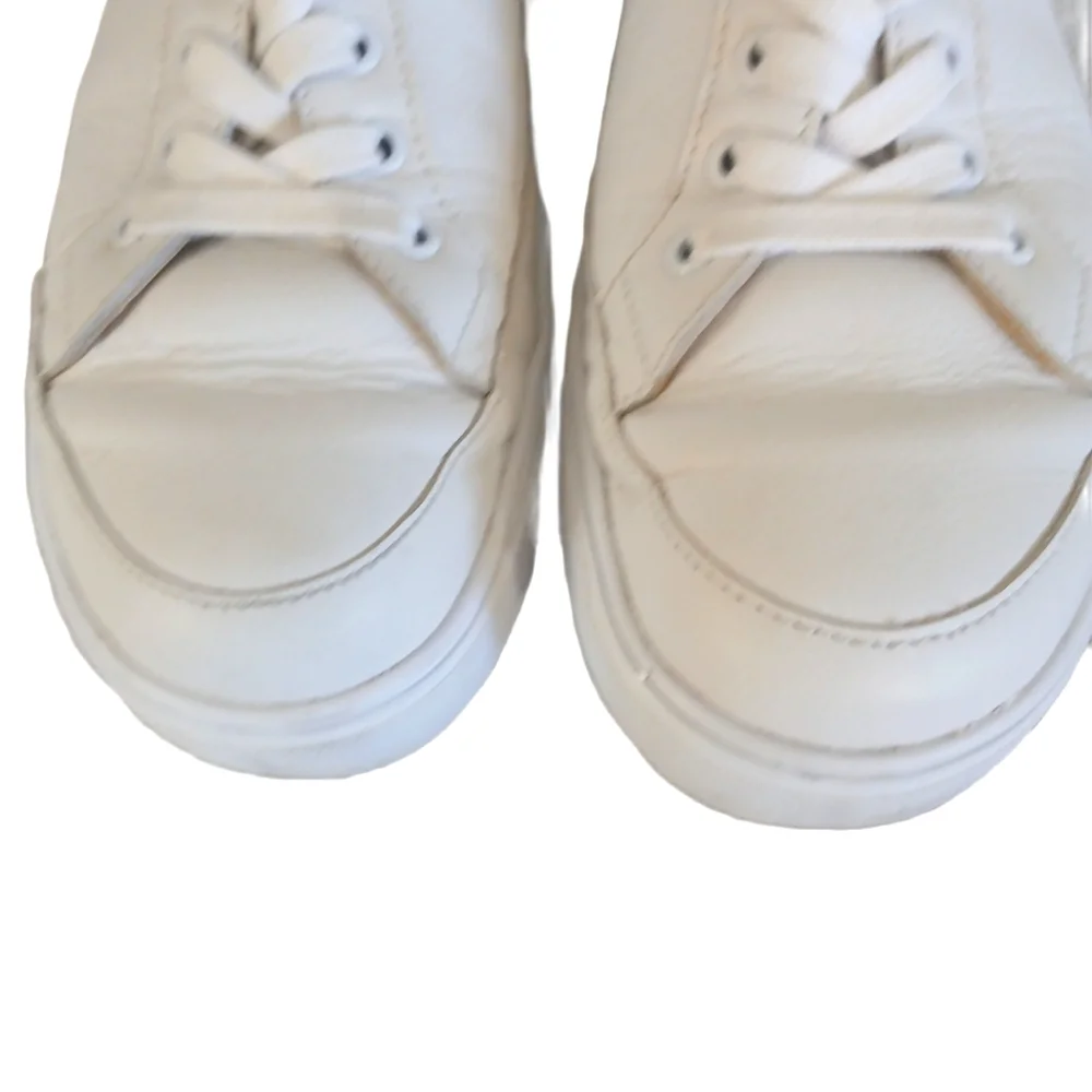 Finn Comfort minimal white